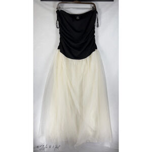 David's Bridal Romantic Tulle Gown Prom Dress Elegant Ethereal Fairycore Medium